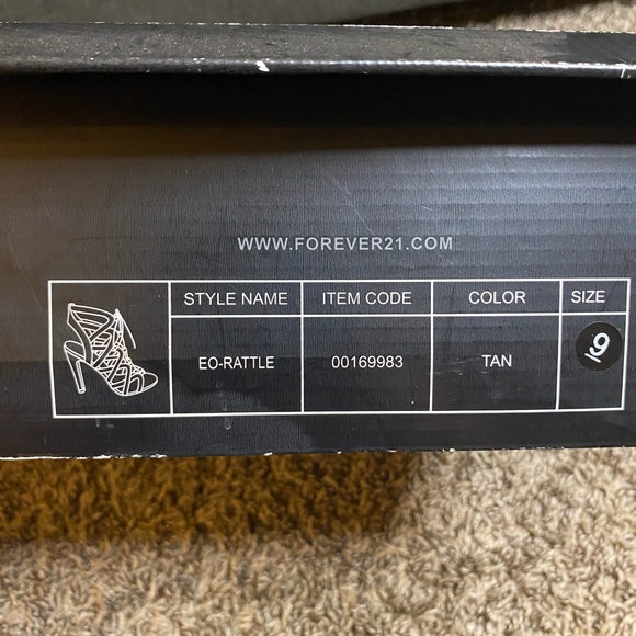 Heels - Picture 3 of 5